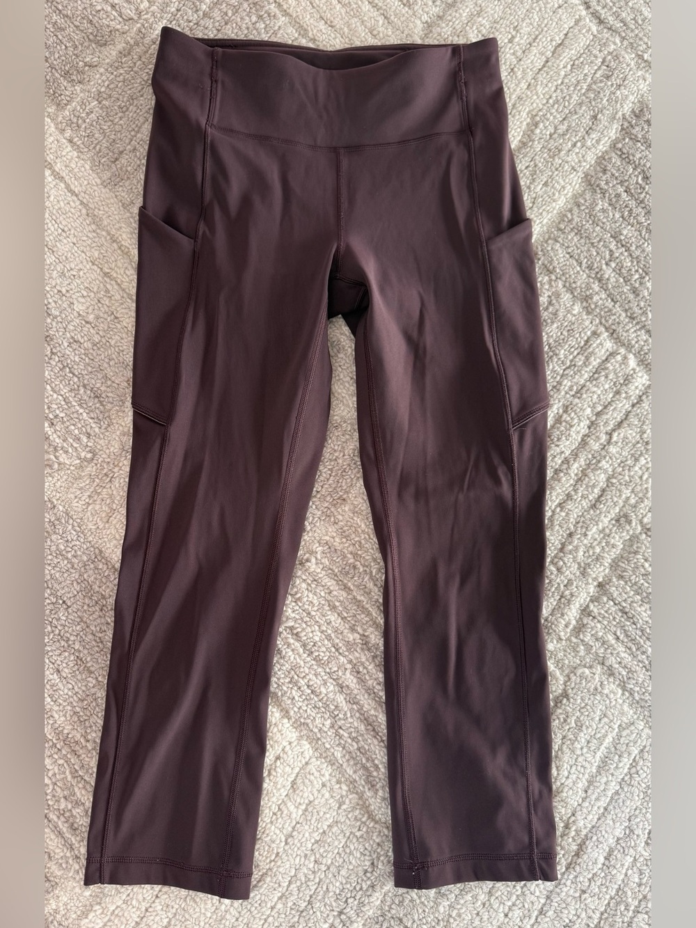 Lululemon Speed Up crop Black Cherry